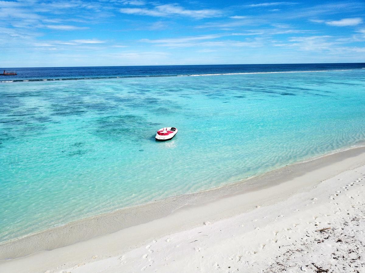 Athiri Beach Maldives Dhigurah  Extérieur photo