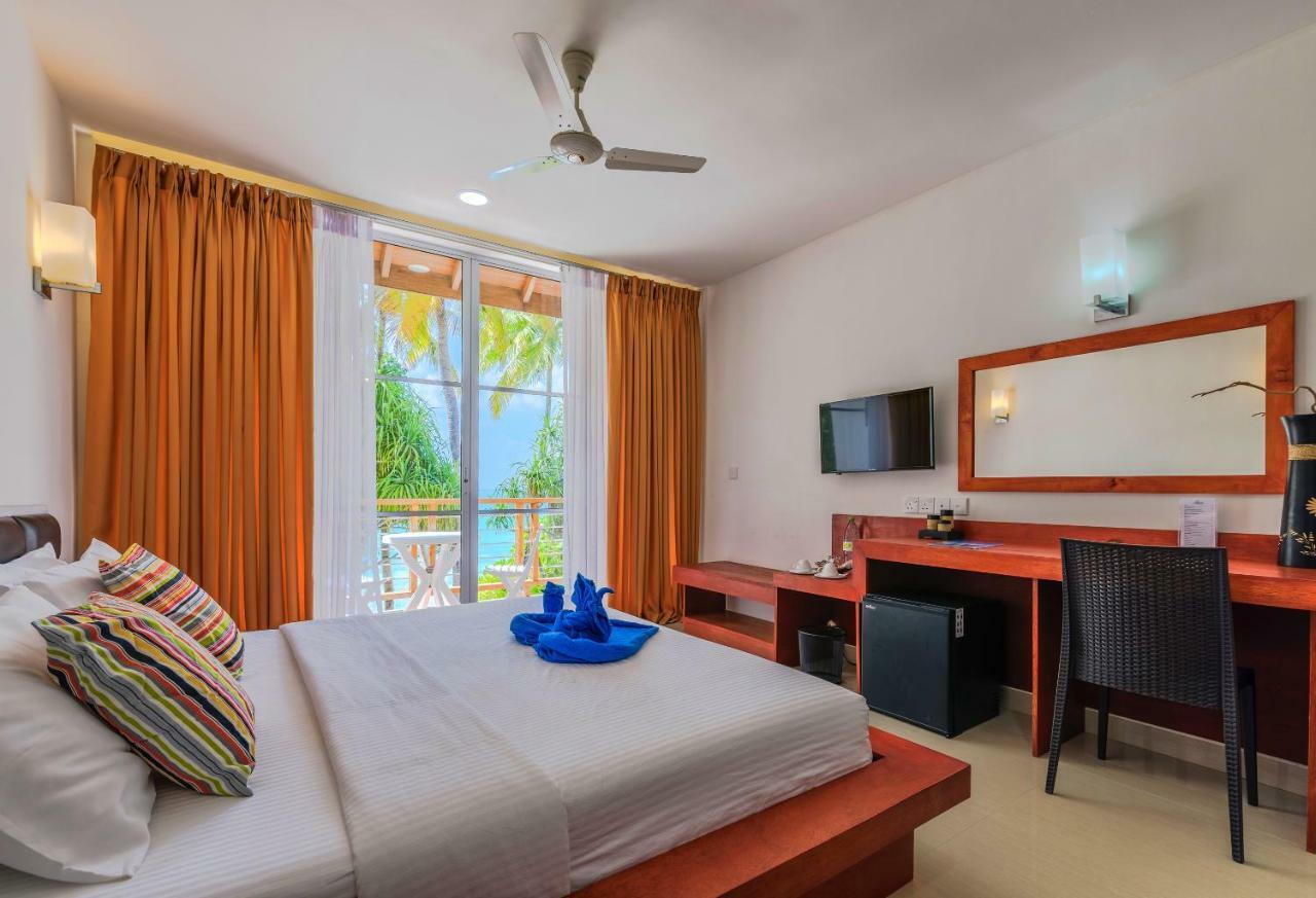Athiri Beach Maldives Dhigurah  Extérieur photo