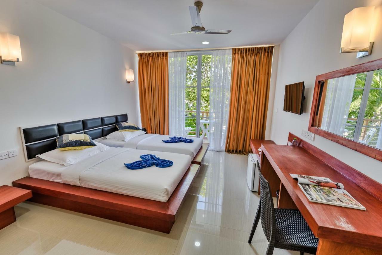 Athiri Beach Maldives Dhigurah  Extérieur photo